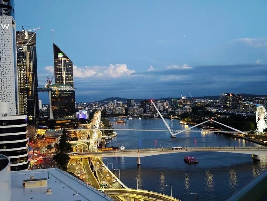 River & Fireworks Visible From The Balcony! Apartment Brisbane