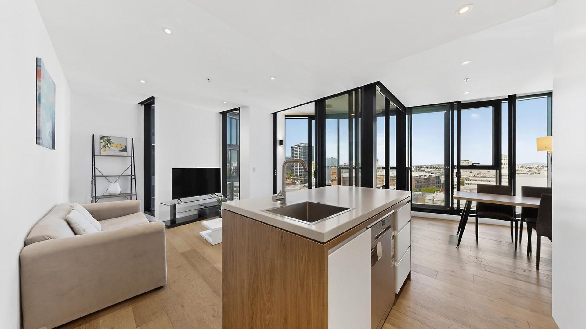 Apartment Corner 2 Bed With Views Level 11 - Fortitude Valley *