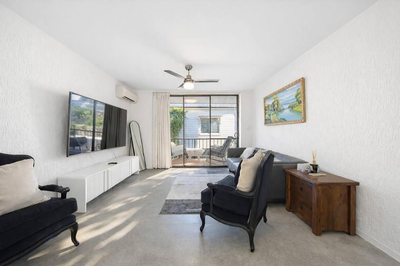 Apartment Budget-friendly Tandem Parking Near Everything Brisbane