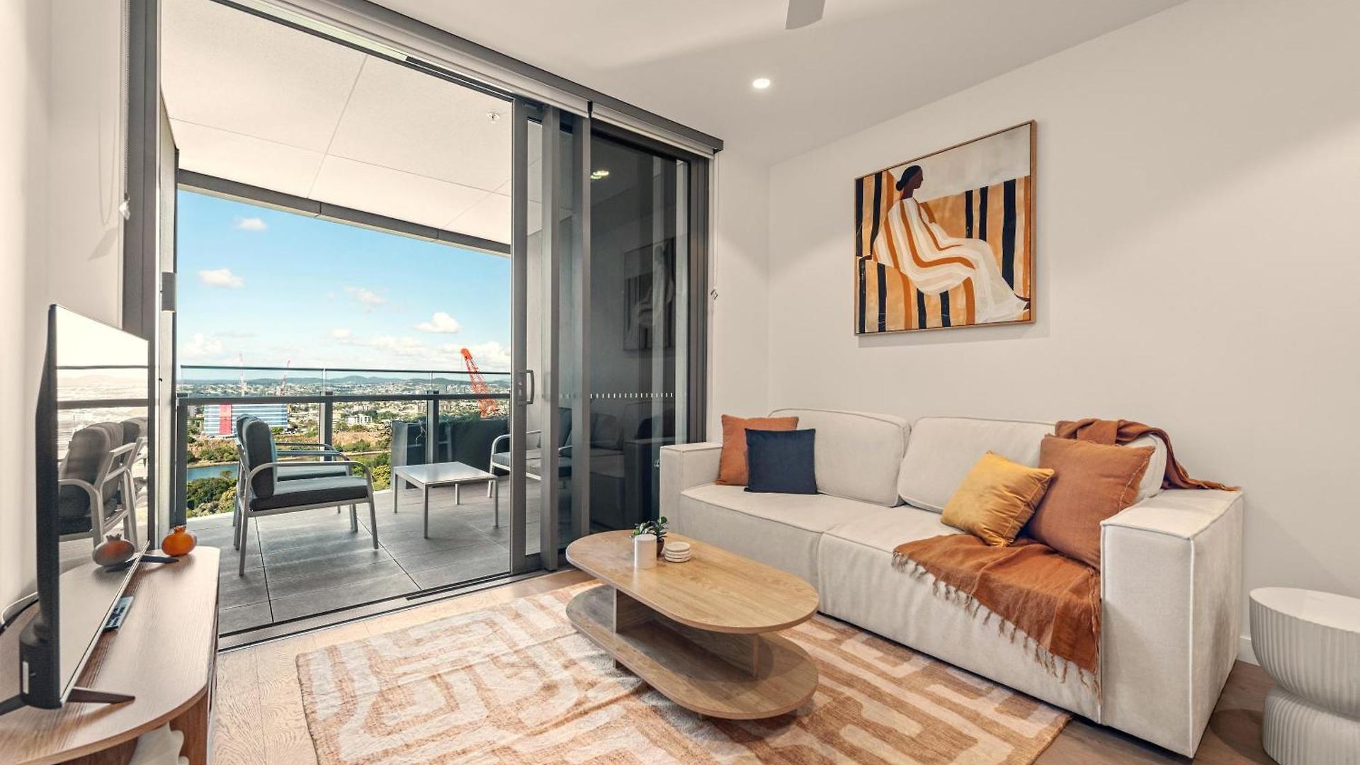 Queen's Wharf 1br Balcony With Free Parking *