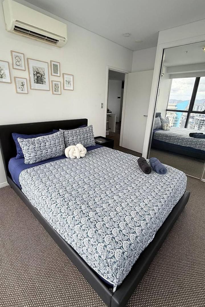 River View Pool Gym Apartment Brisbane