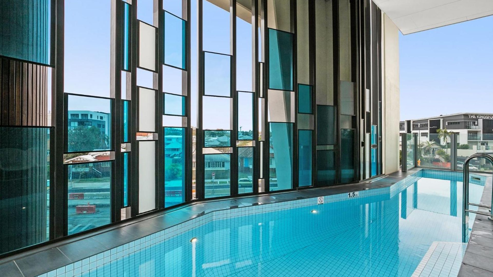 Hamilton Riverview With Balcony & Pool Apartment Brisbane
