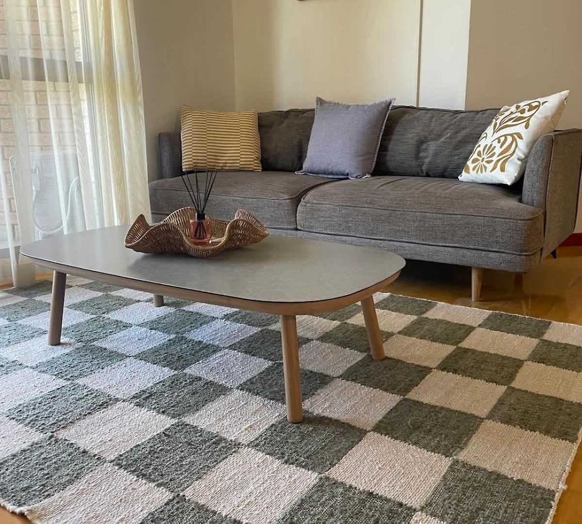 Large 2 Bed 2 Bath 1 Park Inner Location