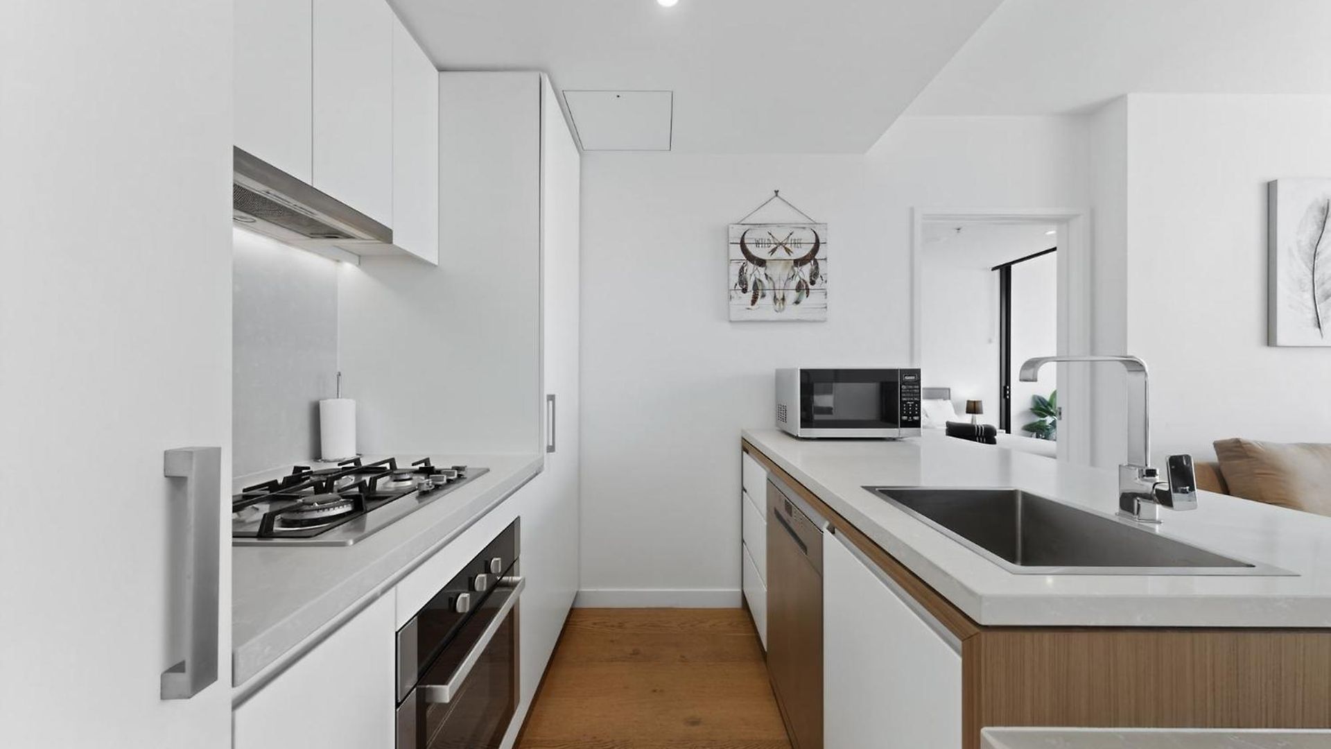 Alfred Street Retreat 2br Parking Pool & Gym Apartment Brisbane