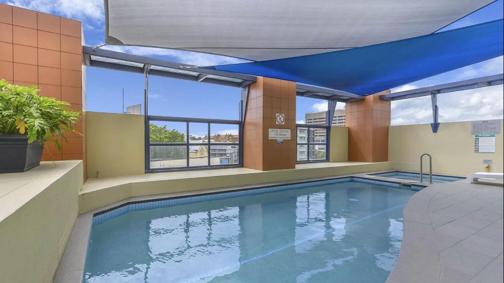 Inviting Family 2br | Cbd | Pool & Gym Apartment Brisbane
