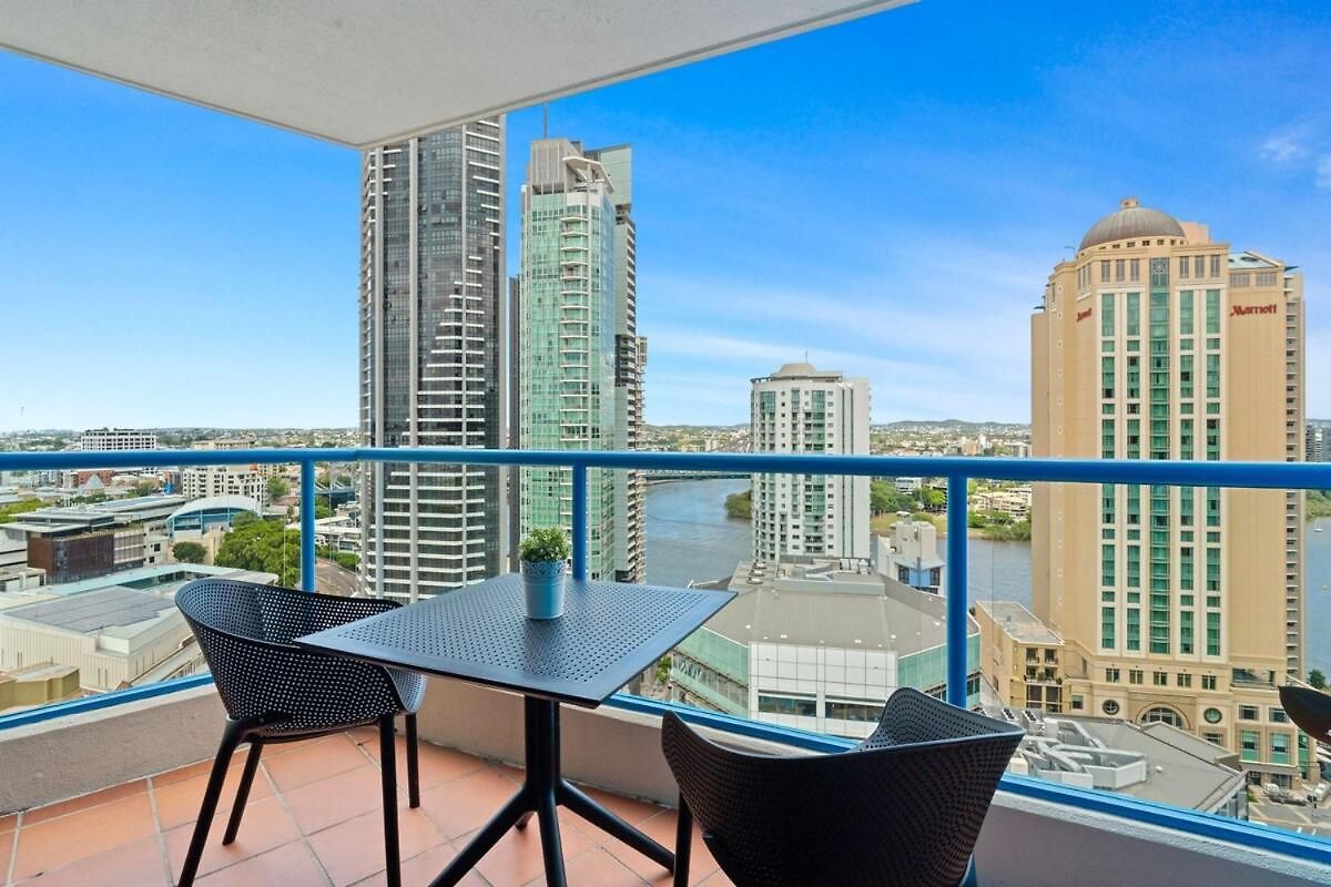 Story Bridge River Views, Pool, Sauna And Parking * Brisbane