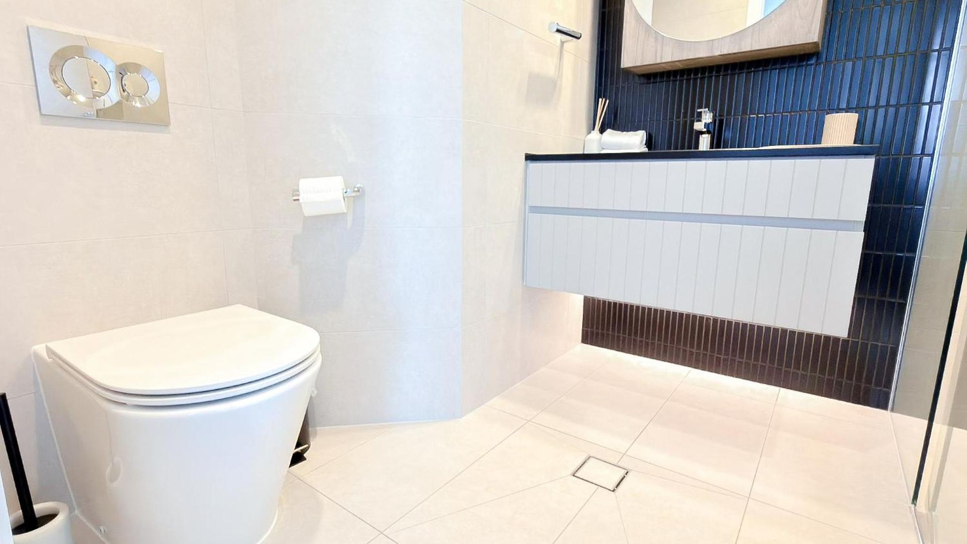One Sky - Sleep 6 - Pools Cinema Sauna Gym Free Parking * Brisbane
