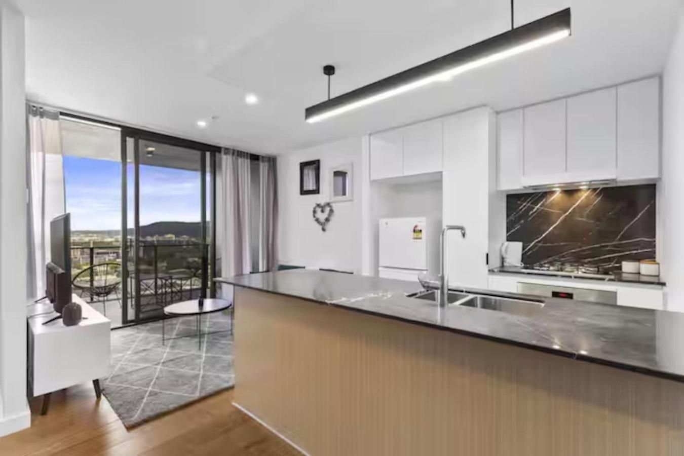 South 1br W Balcony, Gym And Sauna 12111 Apartment