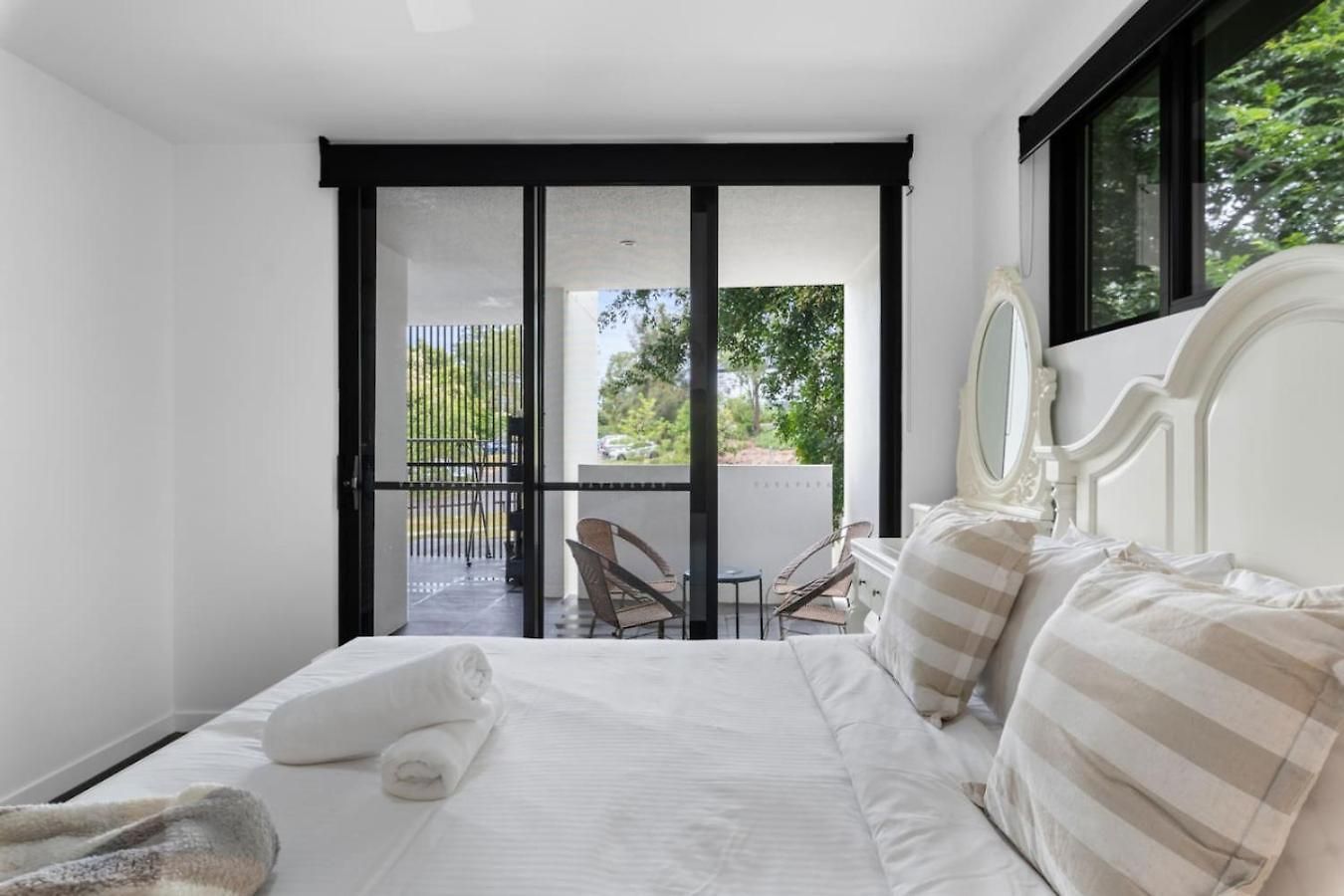 Apartment Modern 3br Near Uq, St Lucia