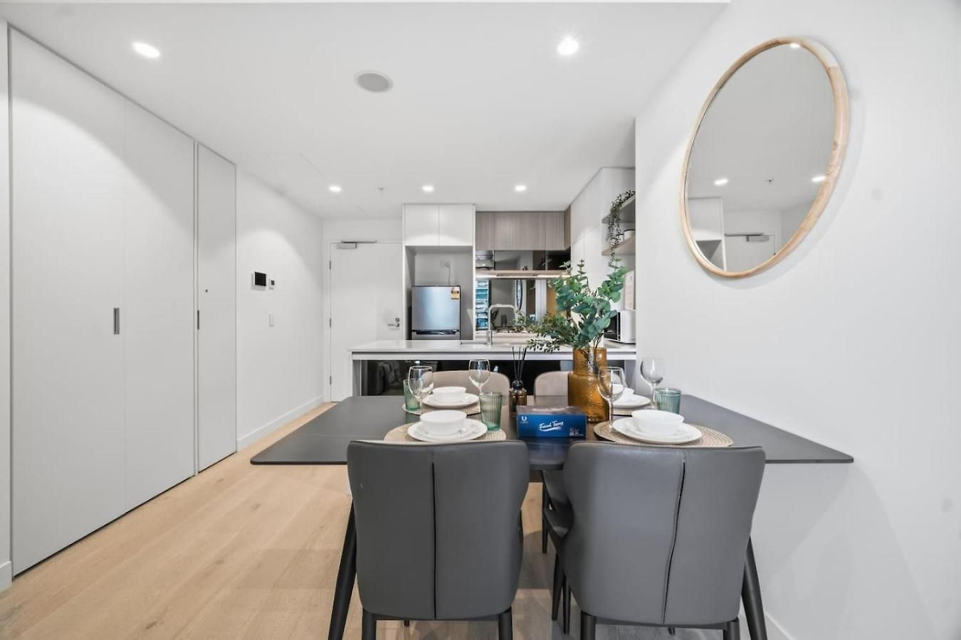 Iconic Queens Wharf 2br Prime Cbd Location Apartment *