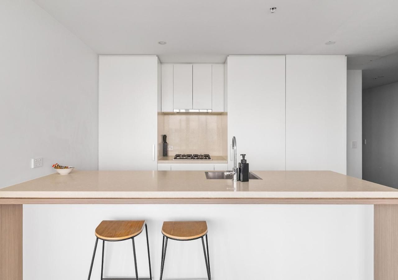 Lights Retreat - Fortitude Valley *