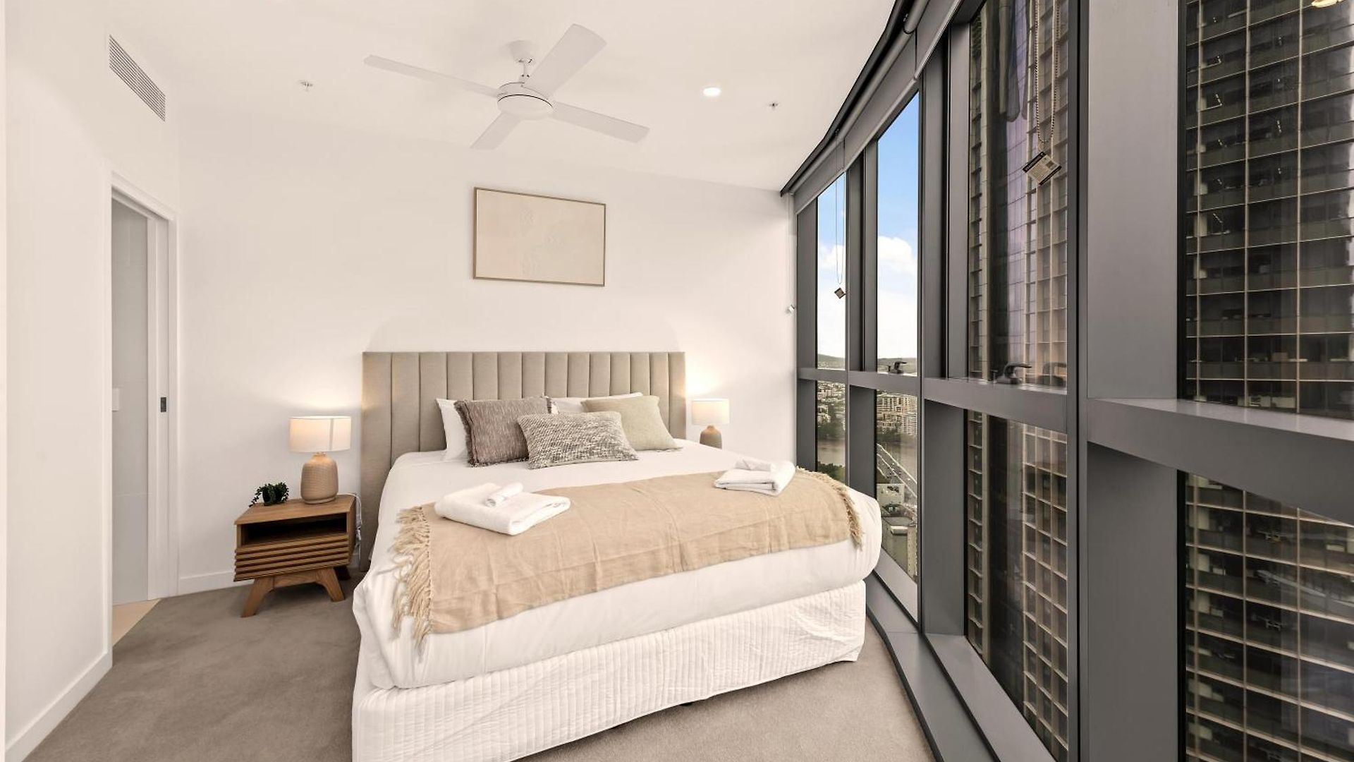 Queen's Wharf | River Views, Pool & Free Parking Apartment Brisbane