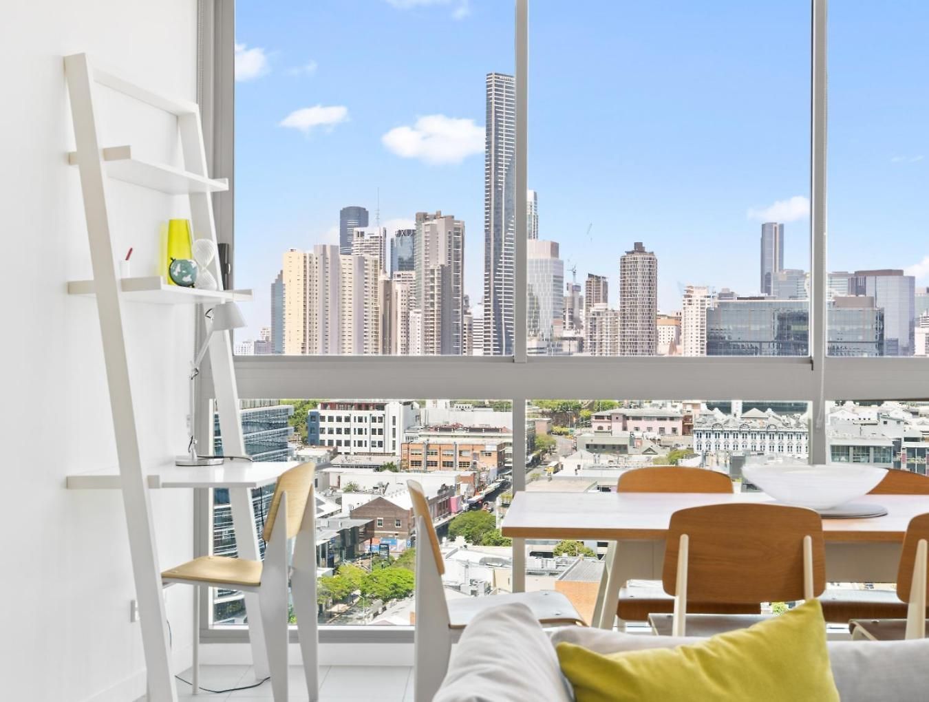 Mosaic Fortitude Valley Apartment *
