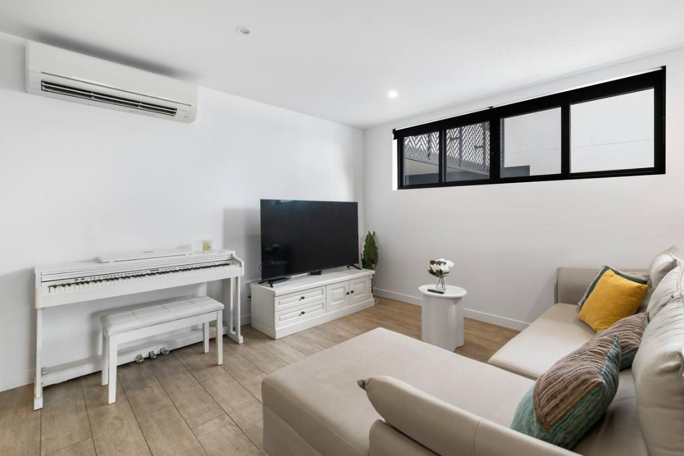 Modern 3br Near Uq, St Lucia Apartment *