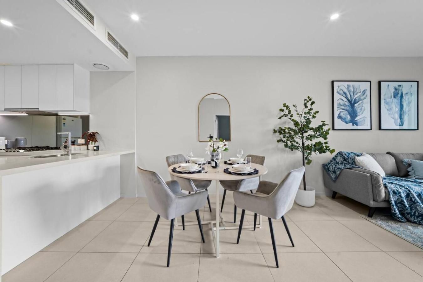2br Near Sunnybank Plaza And Market Square Apartment *