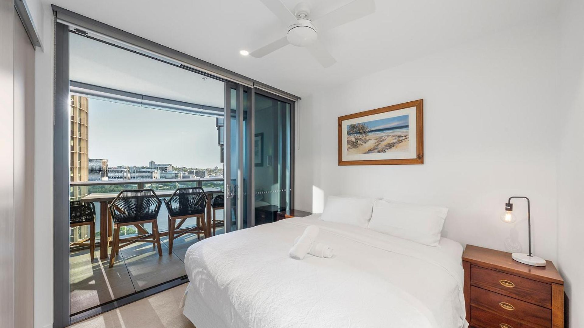 Star Waterview Apartment Brisbane