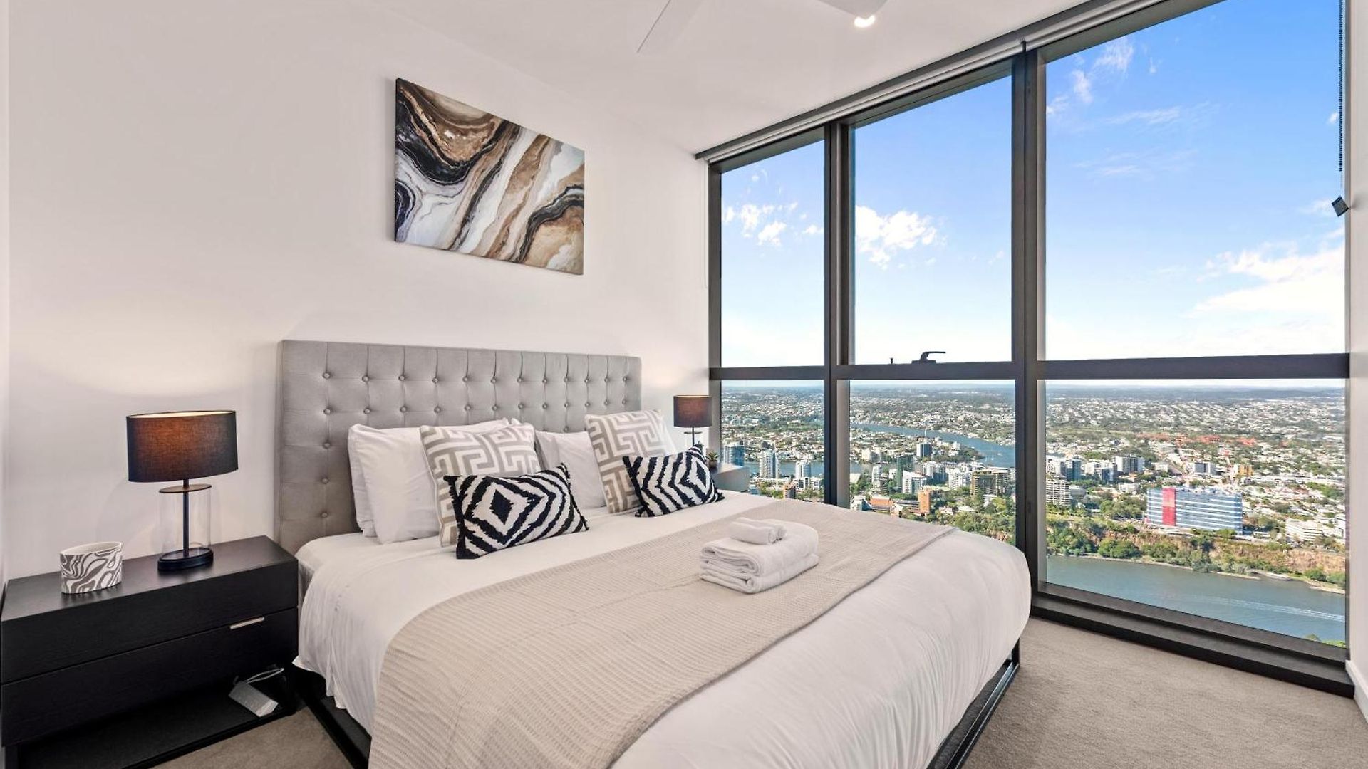 Queen's Wharf | Skyline Getaway | Pool + Views
