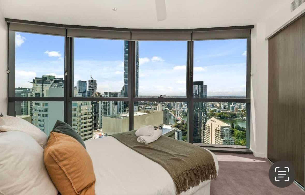 Lavish 3 Bedroom In Queens Wharf With Car Park Apartment Brisbane