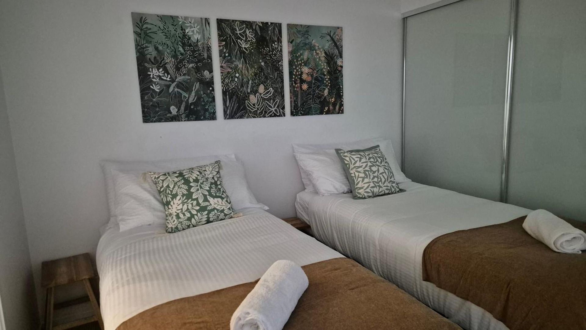 Tropical Escape Apartment