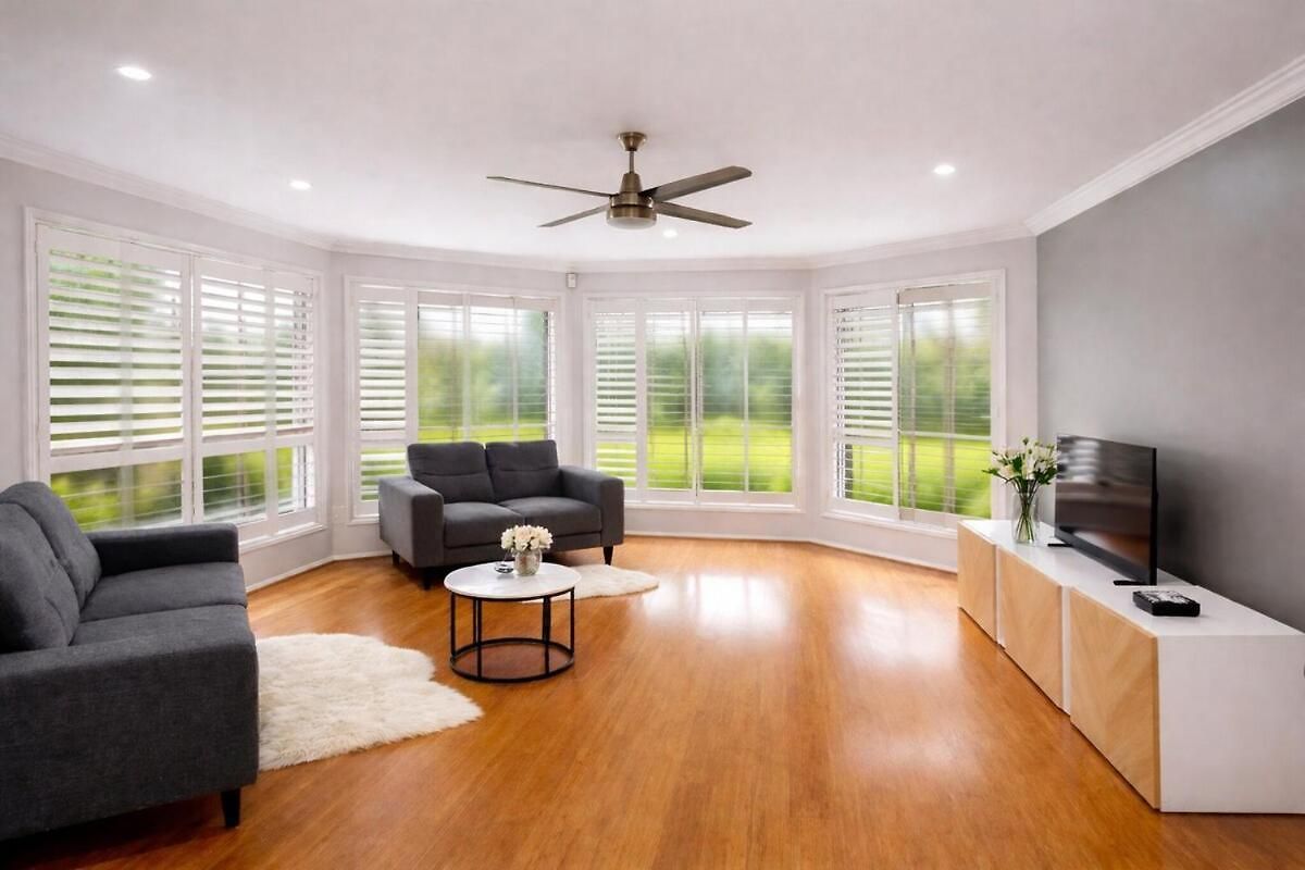 Full Ac 3br With Pool & 3 Parking Spot *
