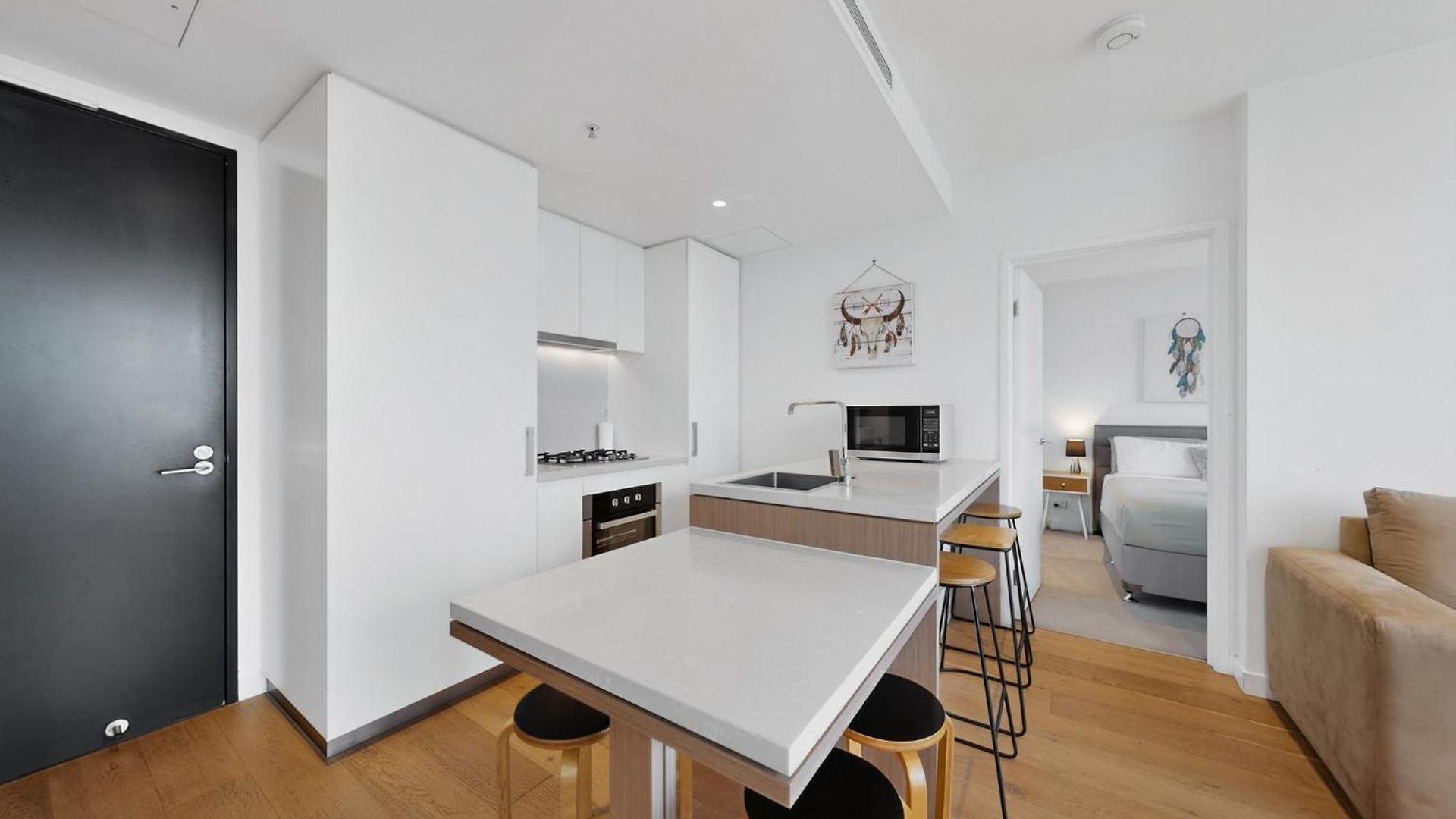 Alfred Street Retreat 2br Parking Pool & Gym