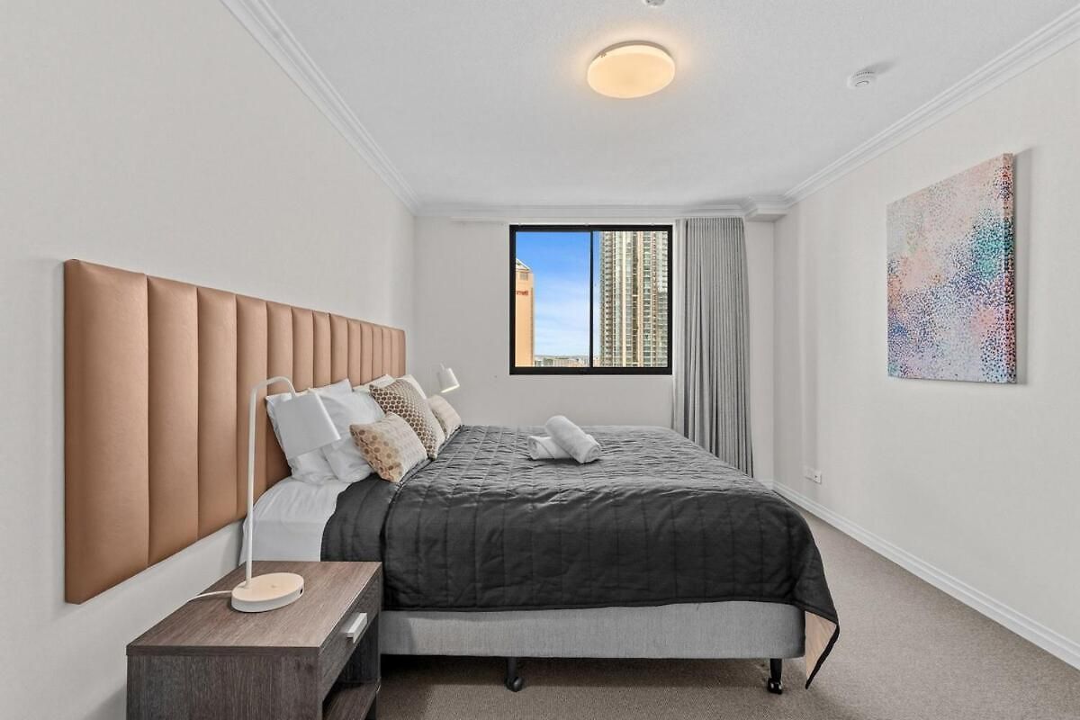 Apartment Story Bridge River Views, Pool, Sauna And Parking