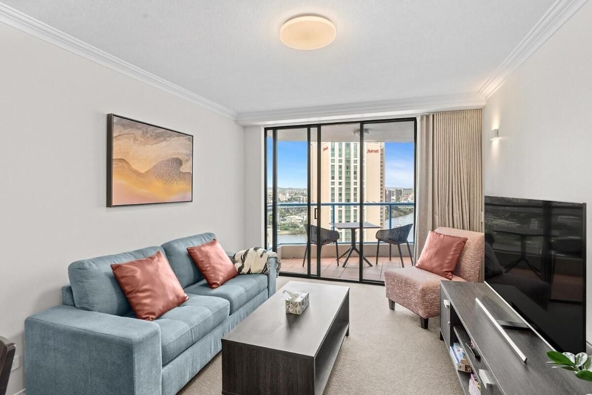 Apartment Story Bridge River Views, Pool, Sauna And Parking *