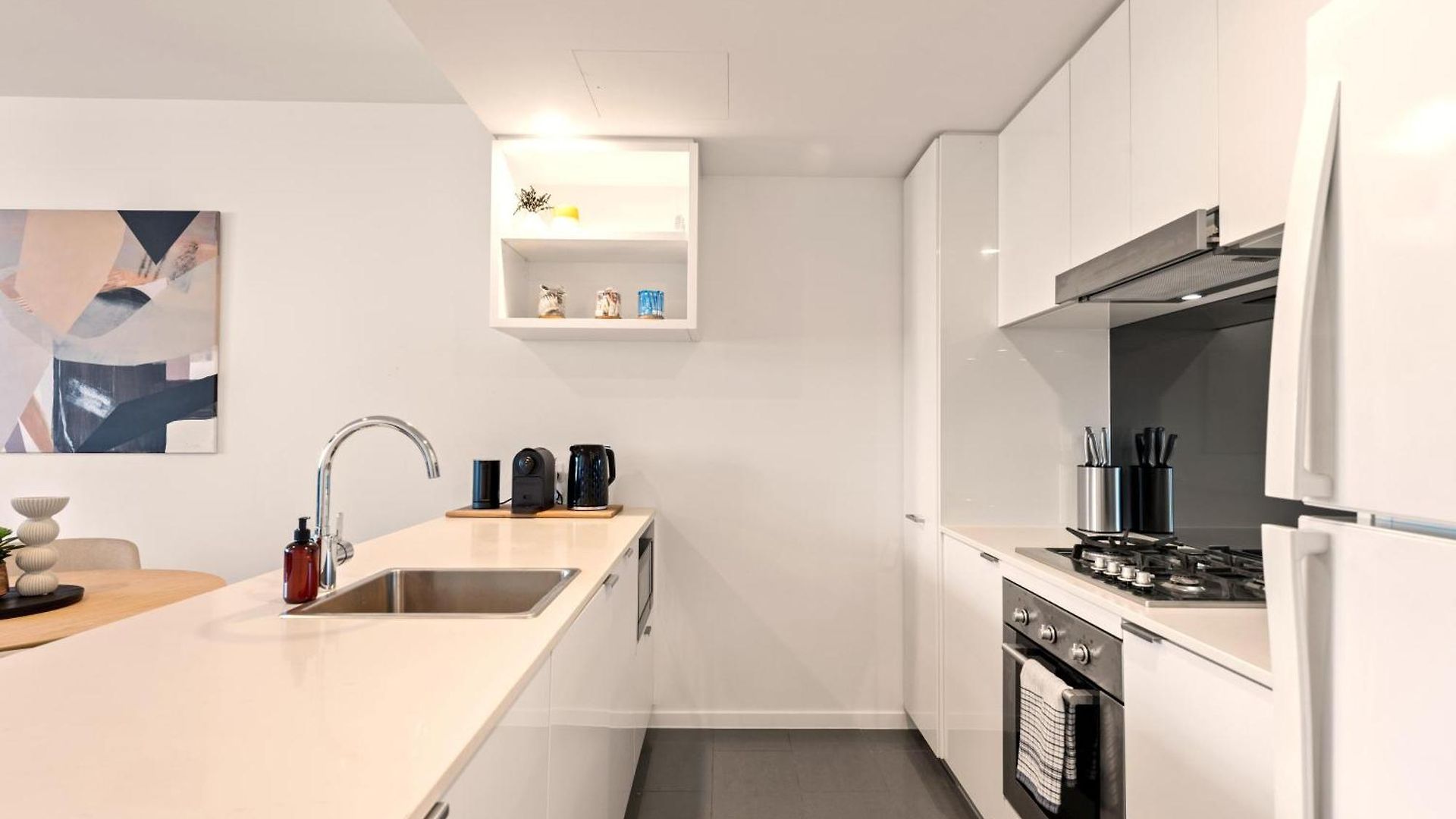 Ivy & Eve - 2br - Pool - Balcony - Parking * Brisbane