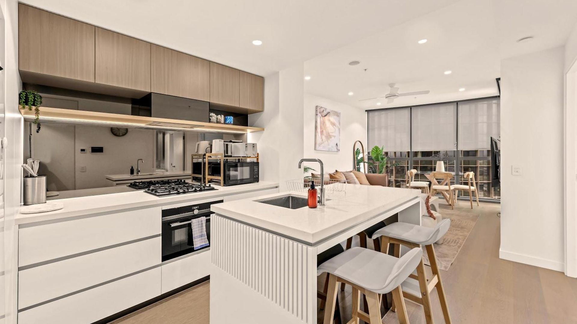 Apartment Queen's Wharf | South Bank & River Views | Pool *
