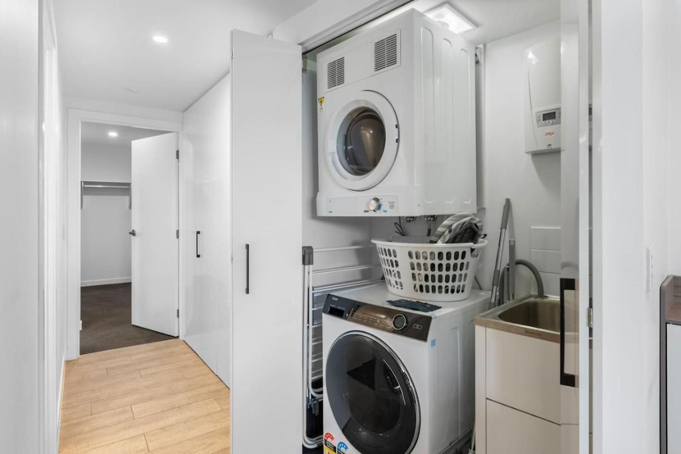 Modern 3br Near Uq, St Lucia Apartment Brisbane