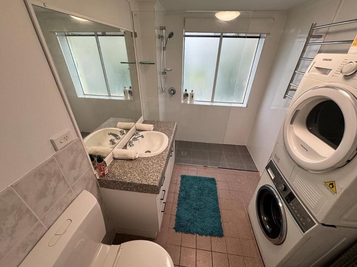 Russell Place Spacious 2br Balcony&garag Apartment Brisbane