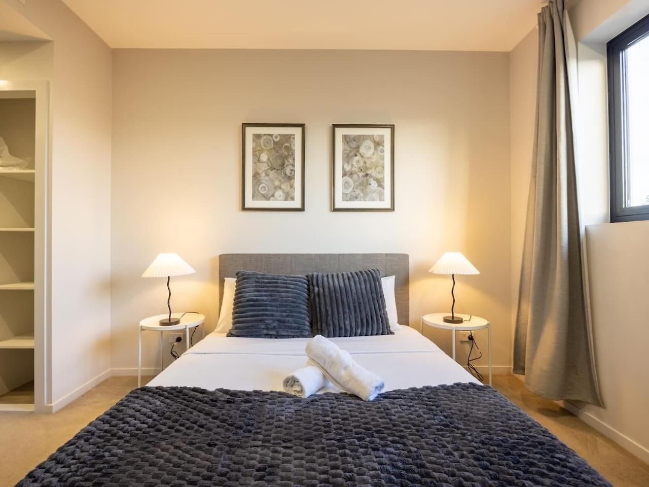 Xl Balcony Stylish 2br Parking Near Food And Shops Apartment *