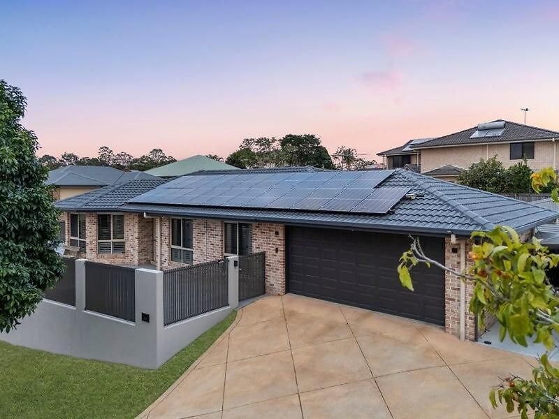 Apartment Full Ac 3br With Pool & 3 Parking Spot Brisbane
