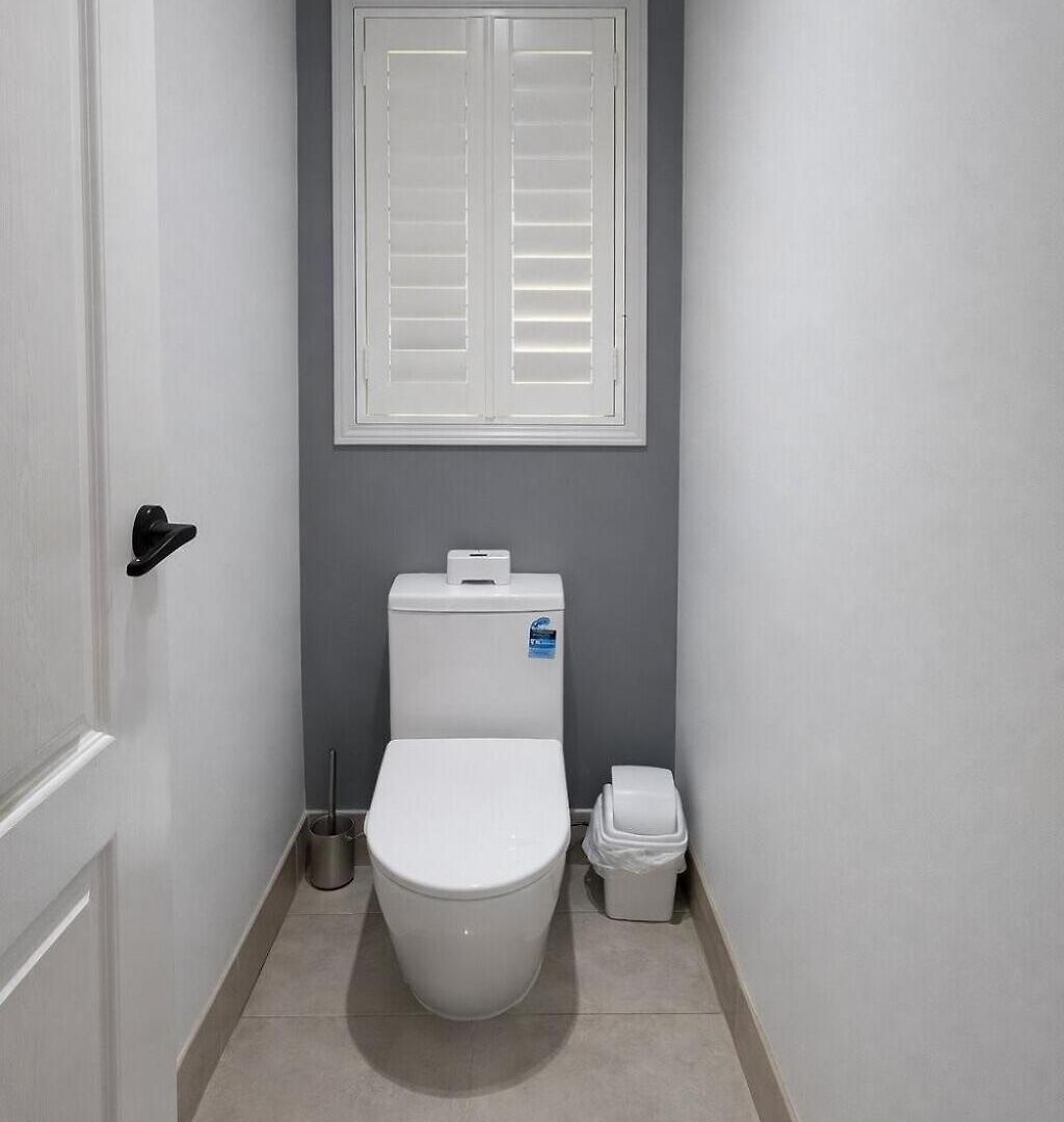 Full Ac 3br With Pool & 3 Parking Spot Apartment *