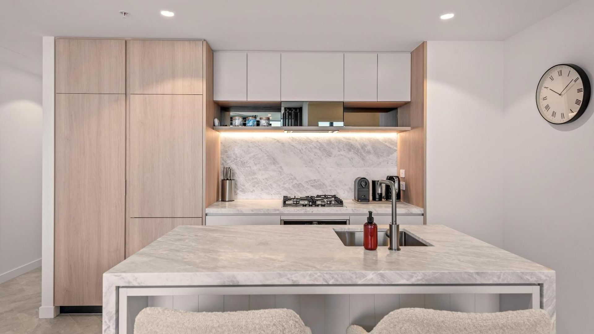 Queens Wharf 1br Skyline With Free Parking * Brisbane