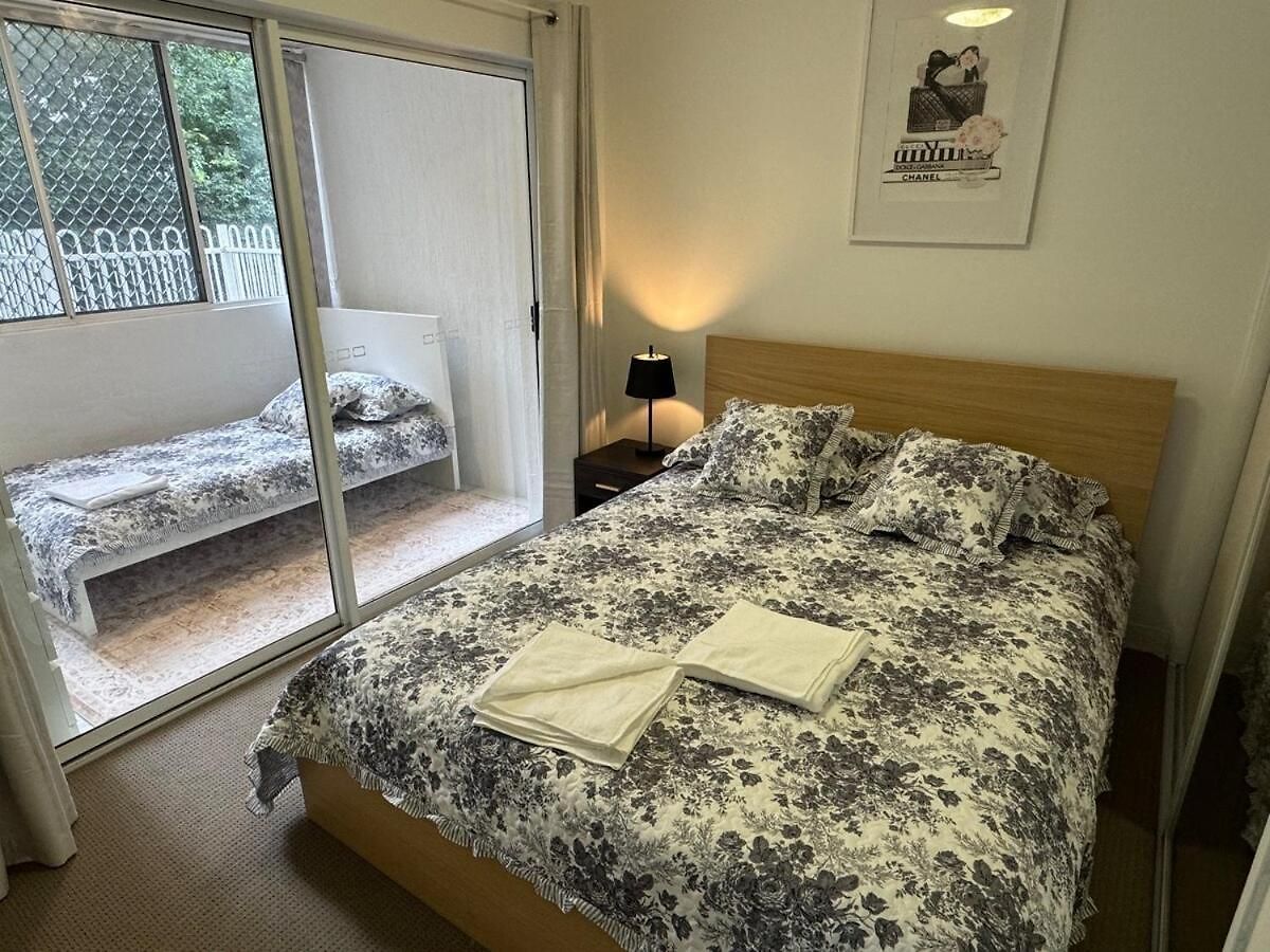 Russell Place Spacious 2br Balcony&garag Brisbane