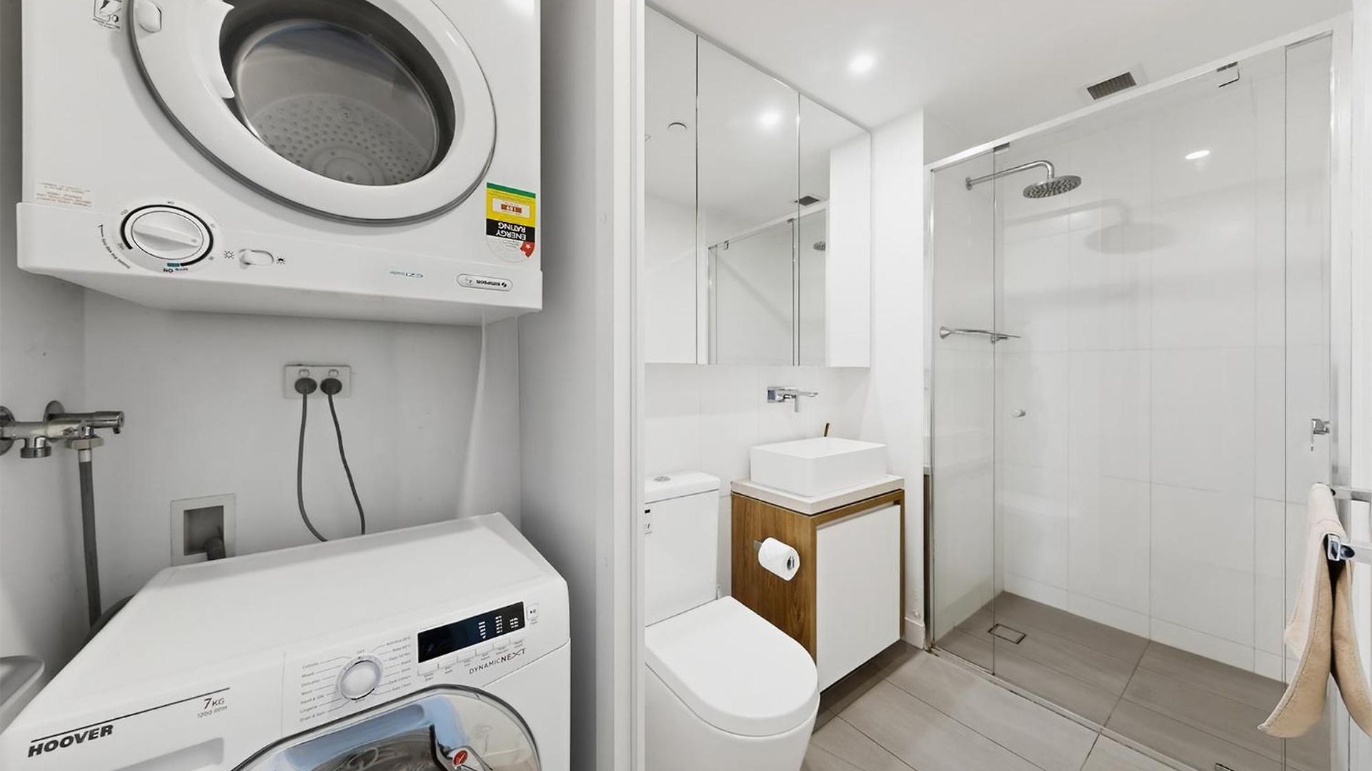 Corner 2 Bed With Views Level 11 - Fortitude Valley Apartment