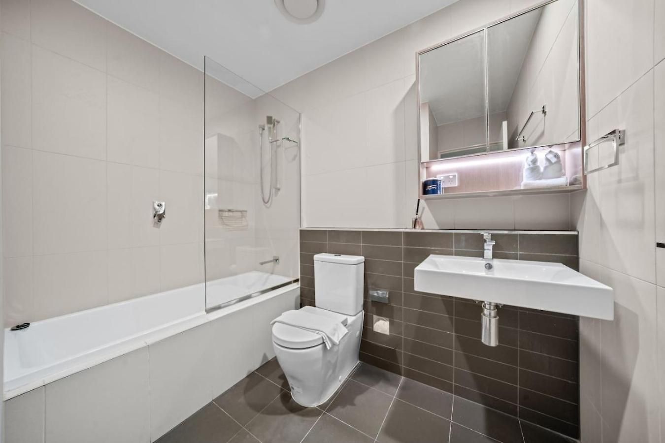 Southside 2br Near Garden And Sunnybank