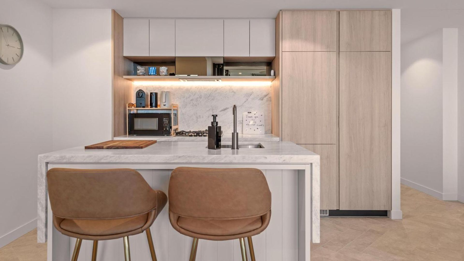 Queen's Wharf 1br With View, Pool And Free Parking Apartment