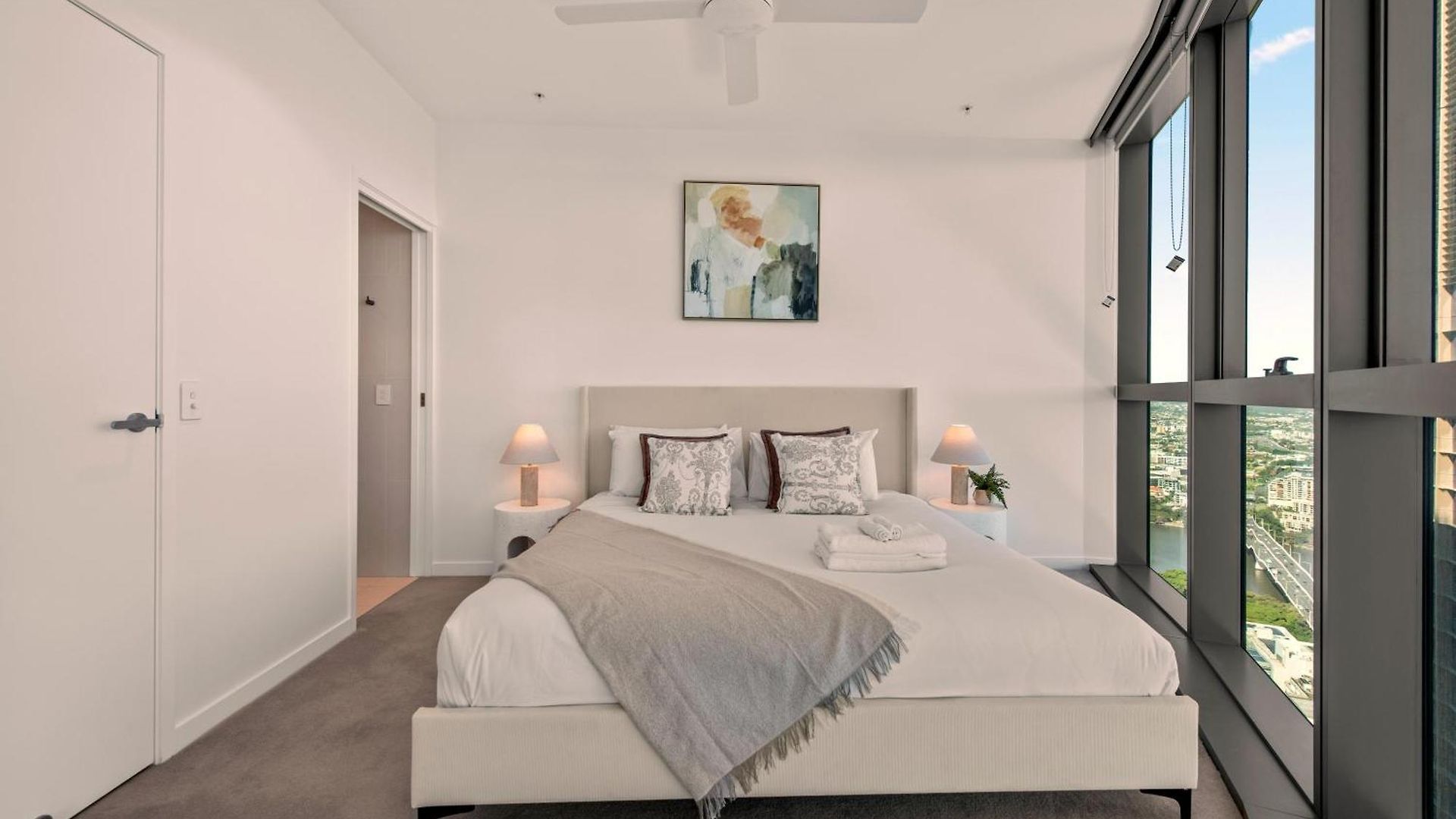 Queens Wharf 3br With 2 Parking Apartment Brisbane