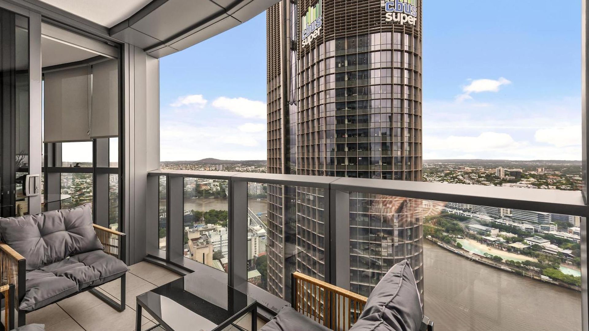 Queen's Wharf | South Bank & River Views | Pool *