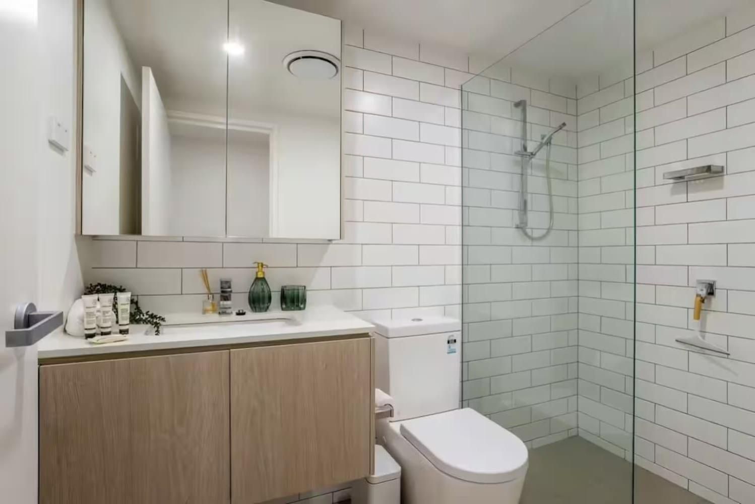 The West End Hideaway Apartment *