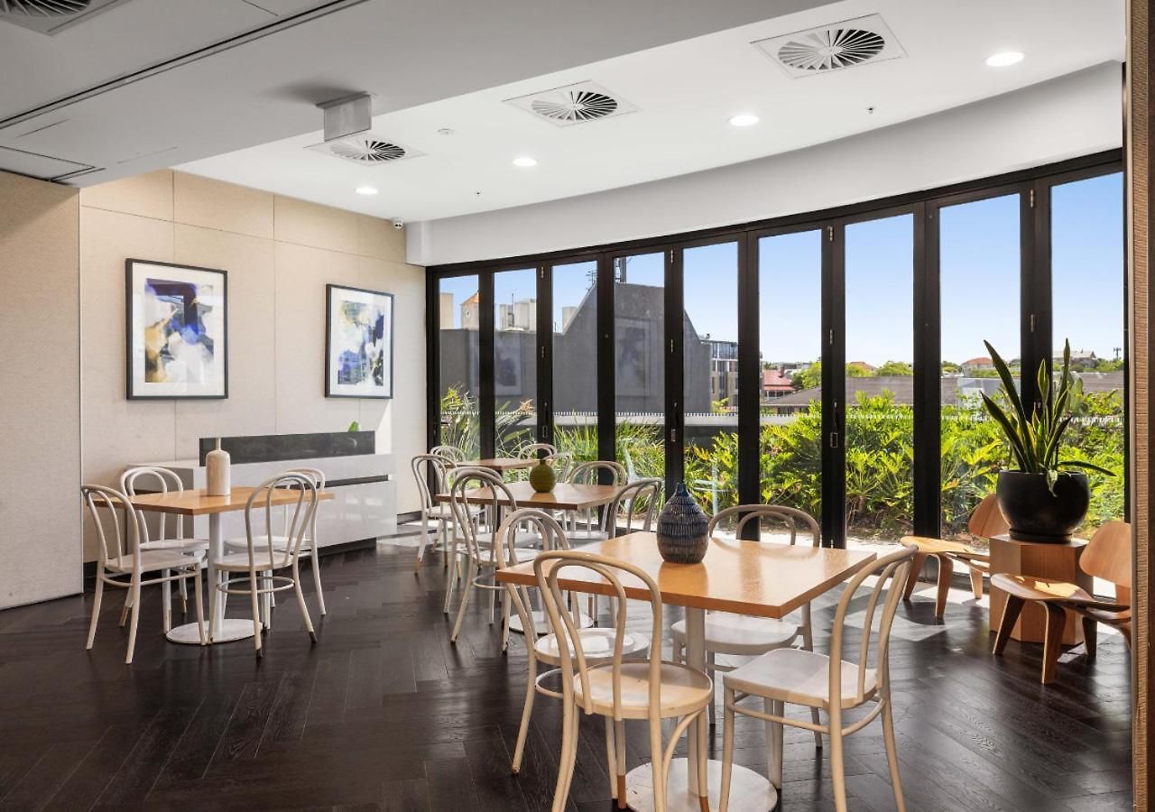 Apartment Lights Retreat - Fortitude Valley