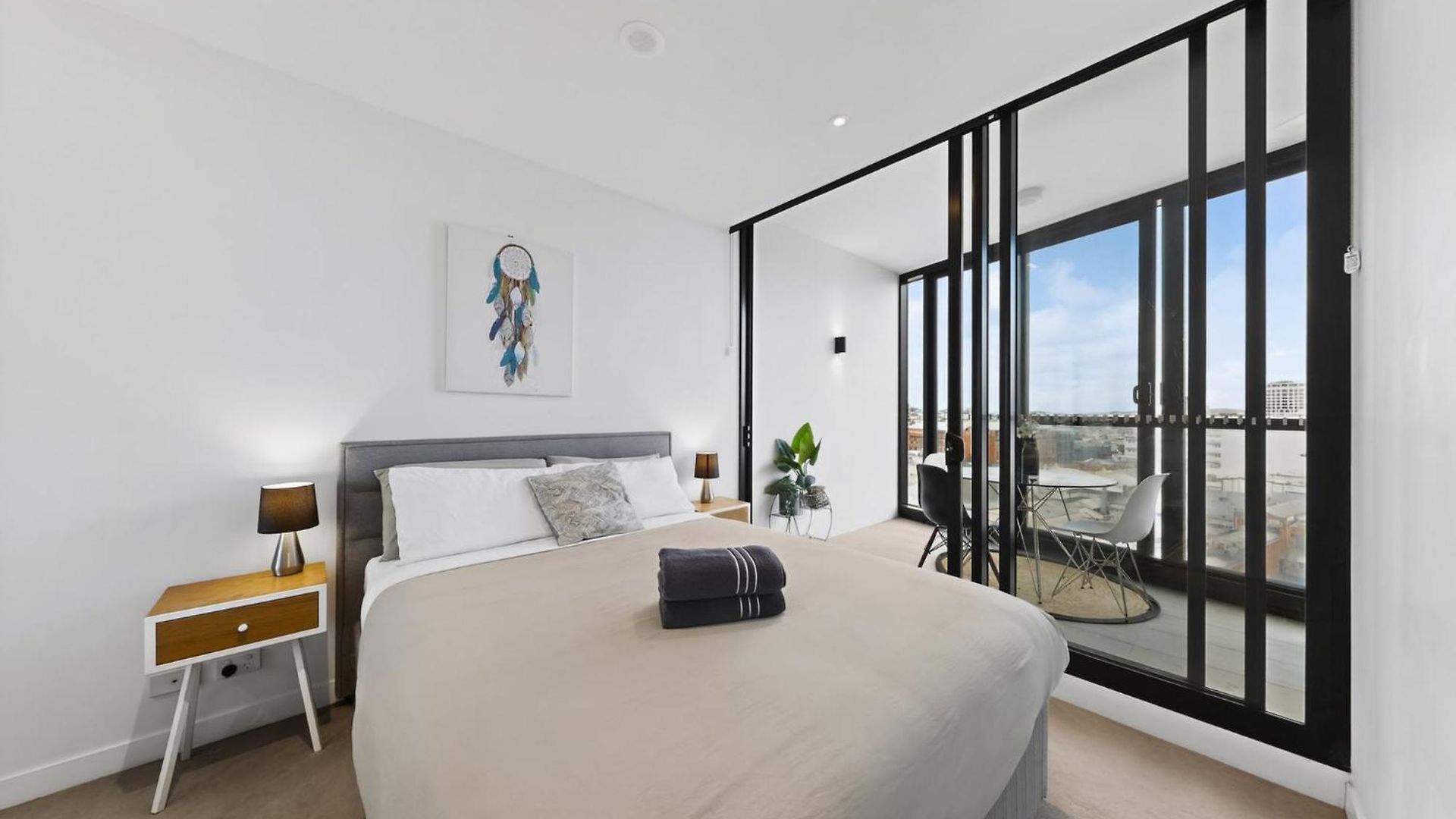 Apartment Alfred Street Retreat 2br Parking Pool & Gym Brisbane
