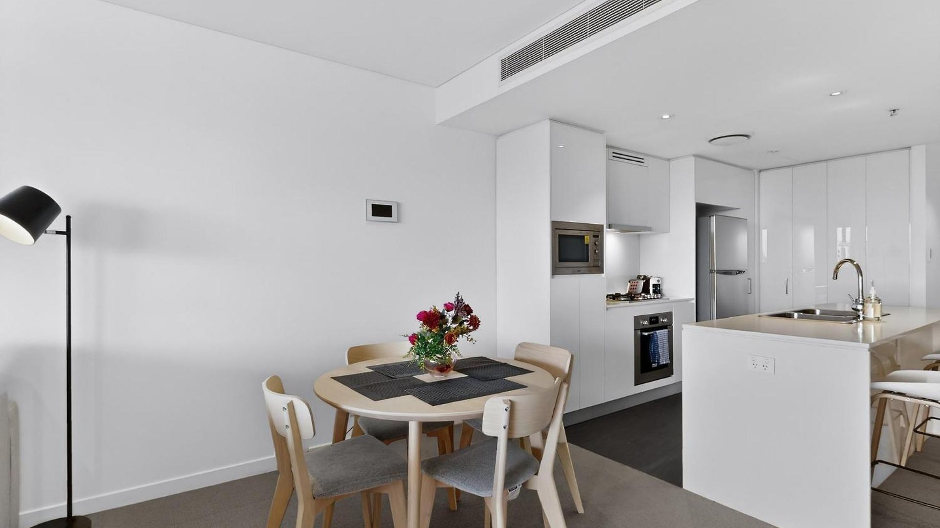 Apartment Level 15 Skytower 2br Cbd Retreat *