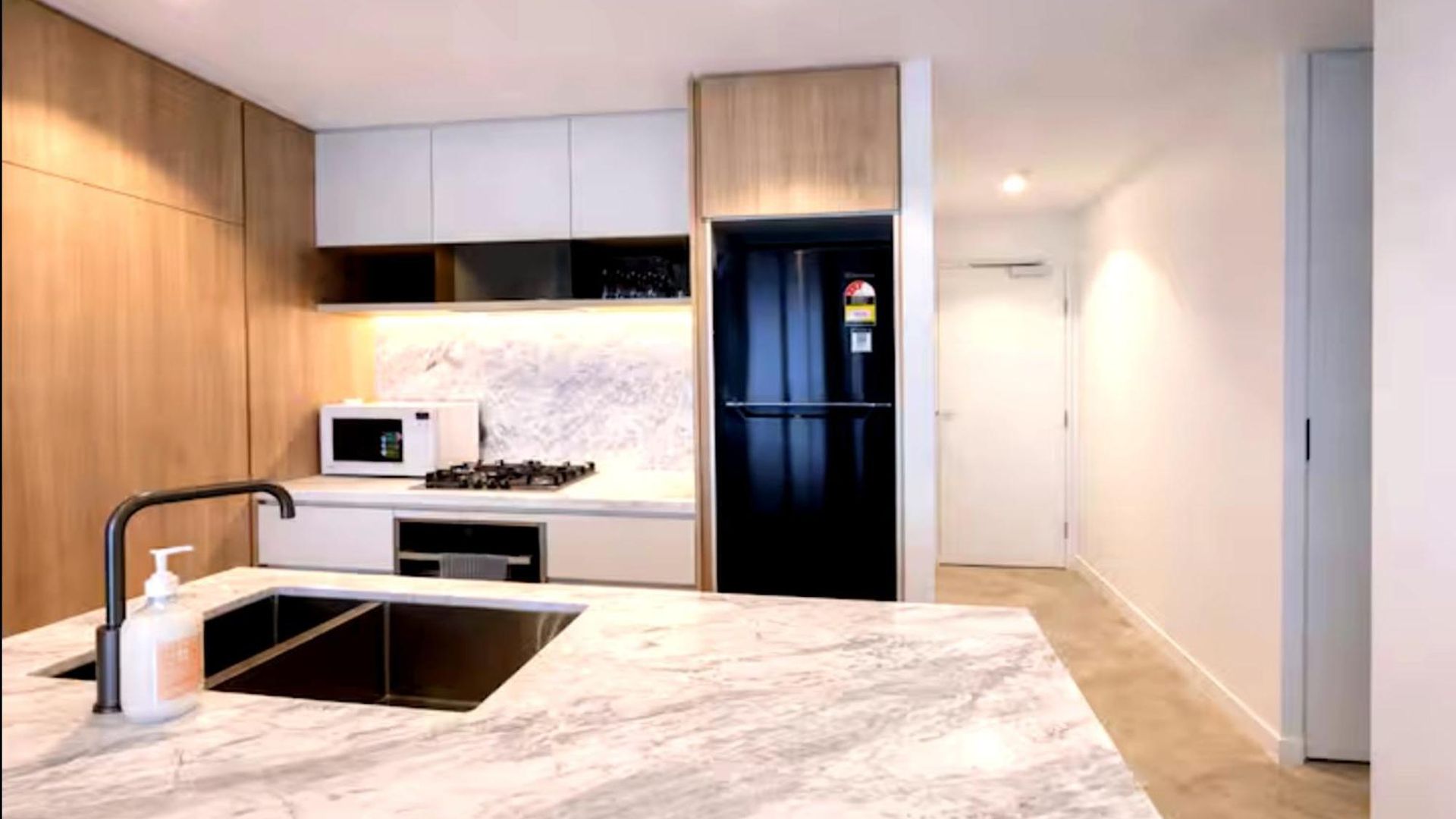 Crown's Jewel - Lv 53 Riverview Luxe On Qwr Apartment