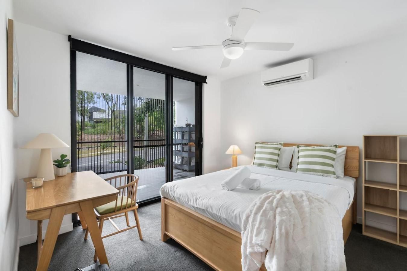 Modern 3br Near Uq, St Lucia