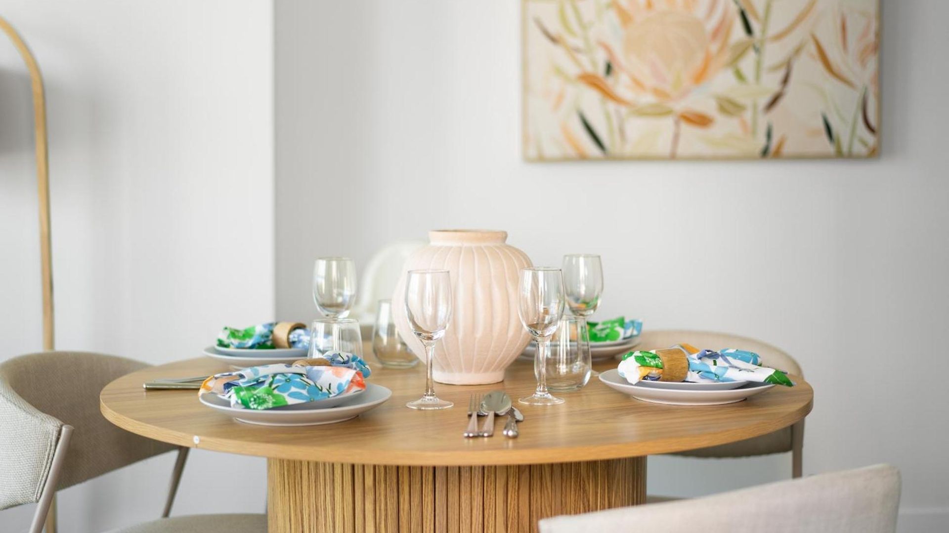 1b New On Star Casino - Lv 21 Queens Wharf Apartment