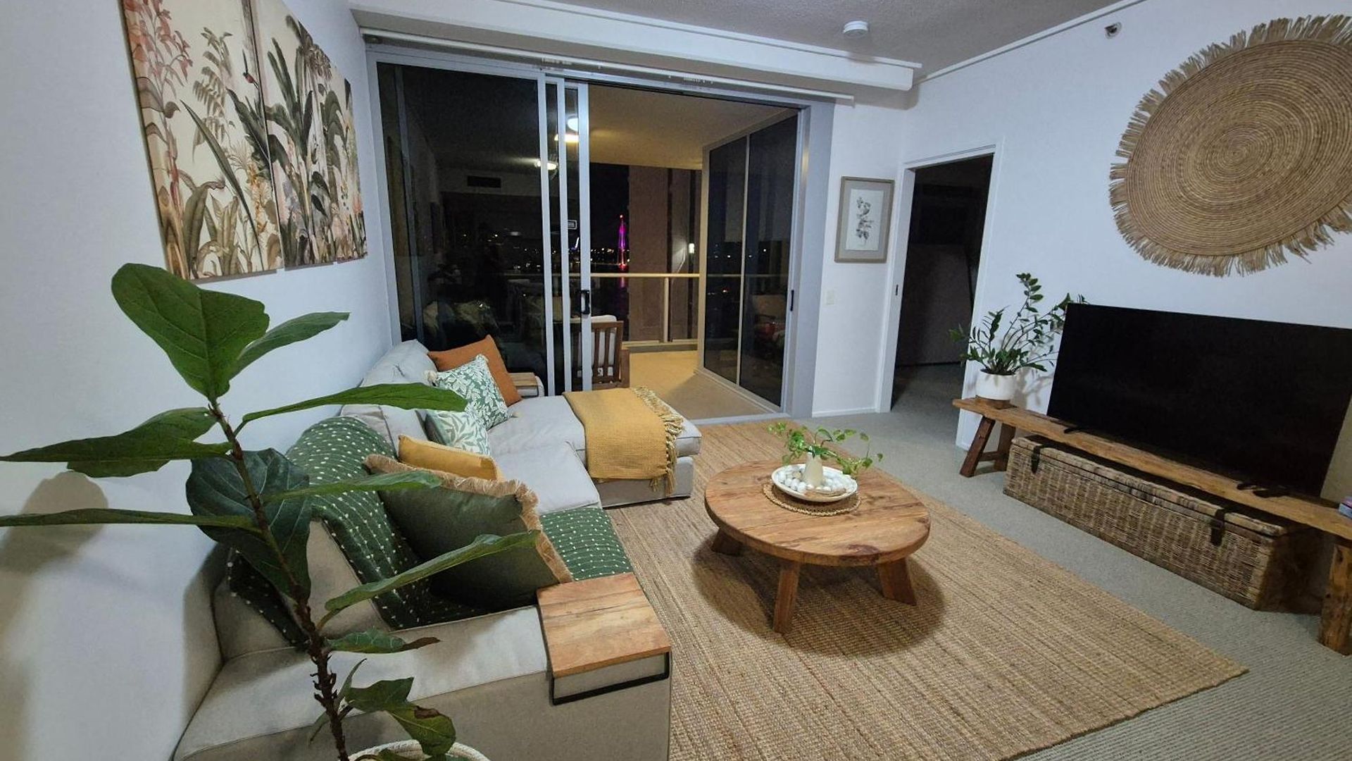 Tropical Escape Apartment *
