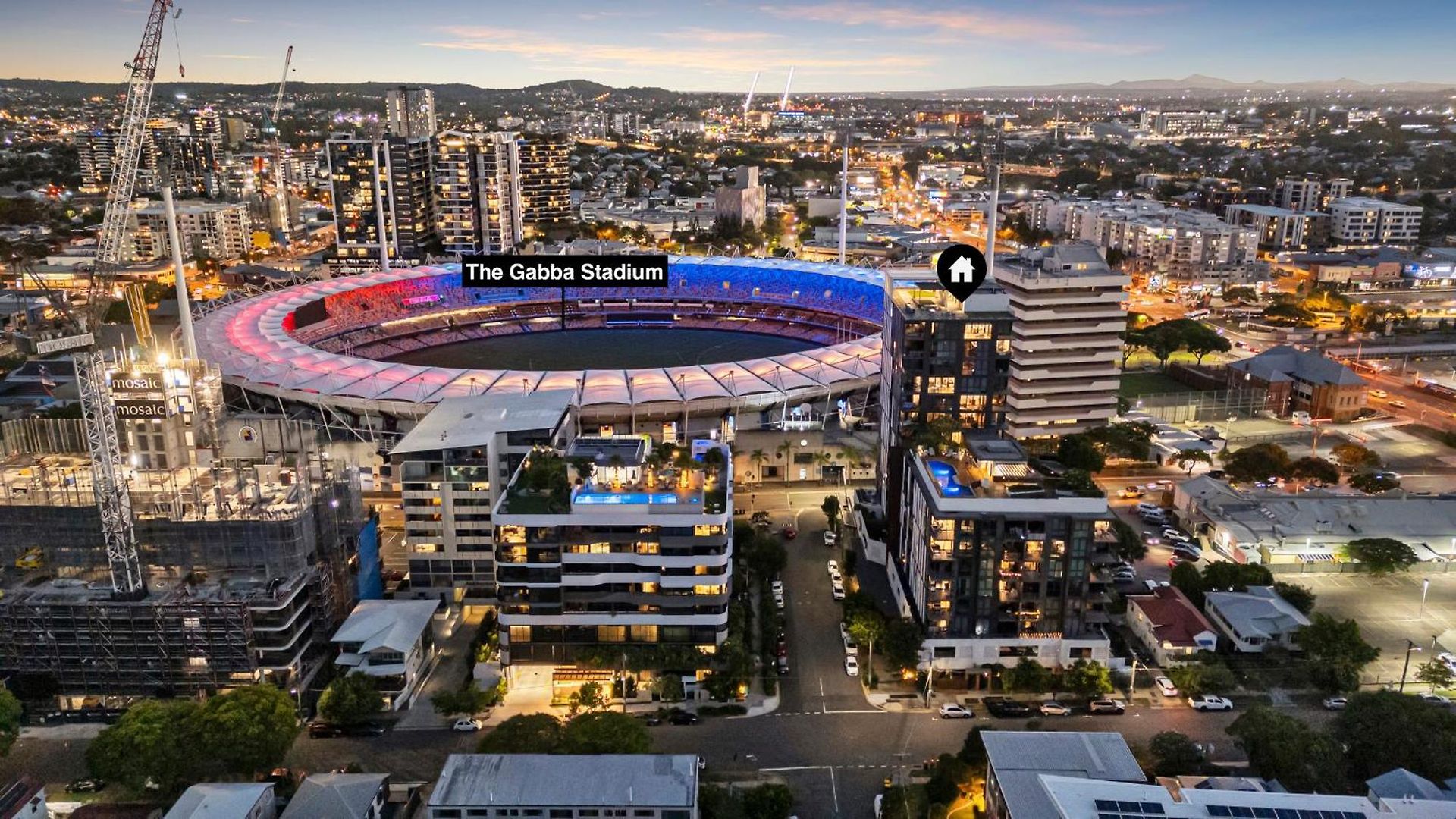 Apartment 12th Floor Stadium View -2br-free Parking-cbd Brisbane